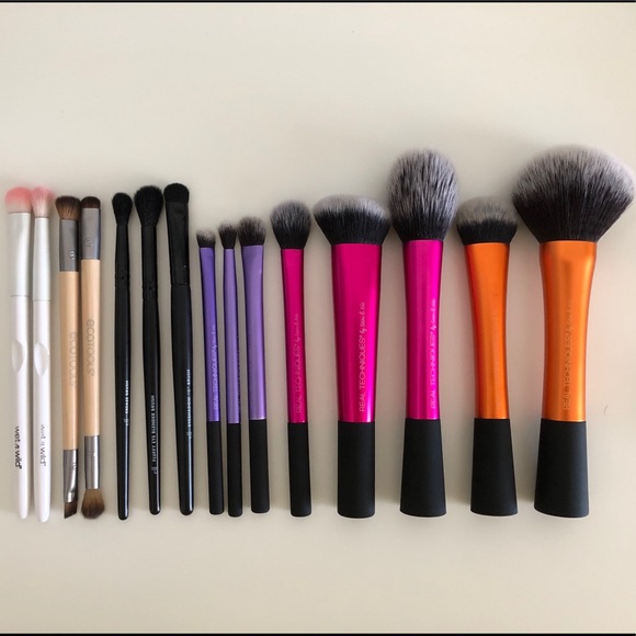 Makeup brushes - Picture 1 of 1